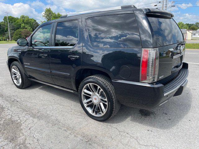 used 2012 Cadillac Escalade car, priced at $13,995