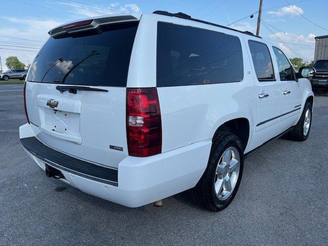 used 2009 Chevrolet Suburban car, priced at $12,995