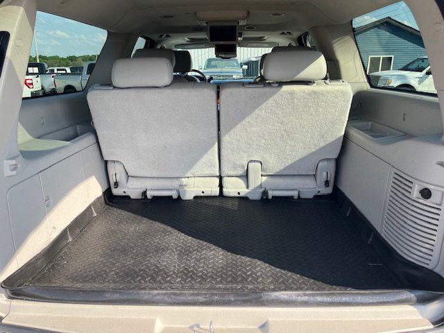 used 2009 Chevrolet Suburban car, priced at $12,995