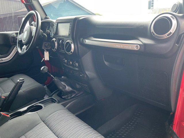 used 2011 Jeep Wrangler Unlimited car, priced at $17,995
