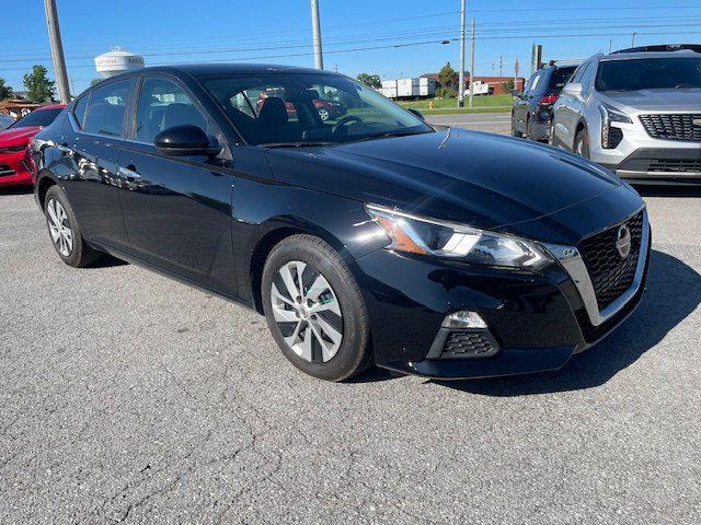 used 2020 Nissan Altima car, priced at $11,995