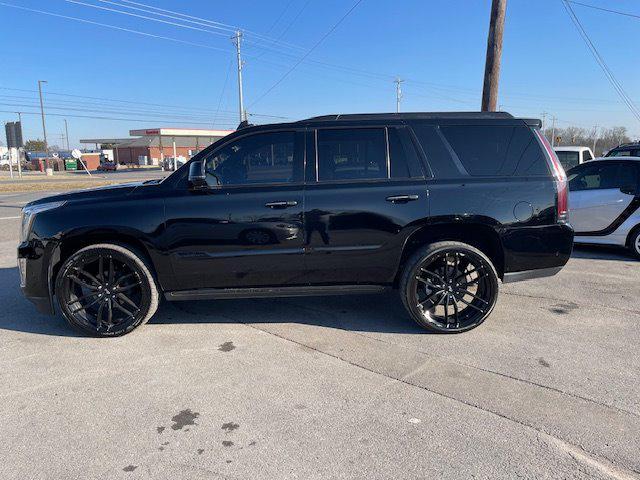 used 2017 Cadillac Escalade car, priced at $21,995