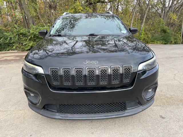 used 2019 Jeep Cherokee car, priced at $10,995