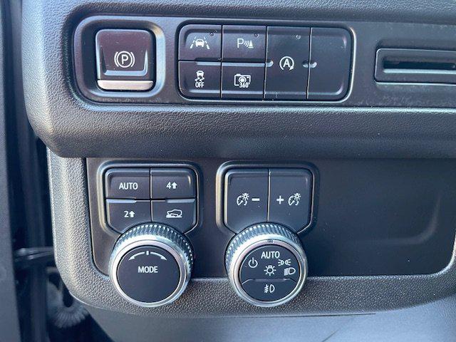used 2023 GMC Yukon XL car, priced at $31,995