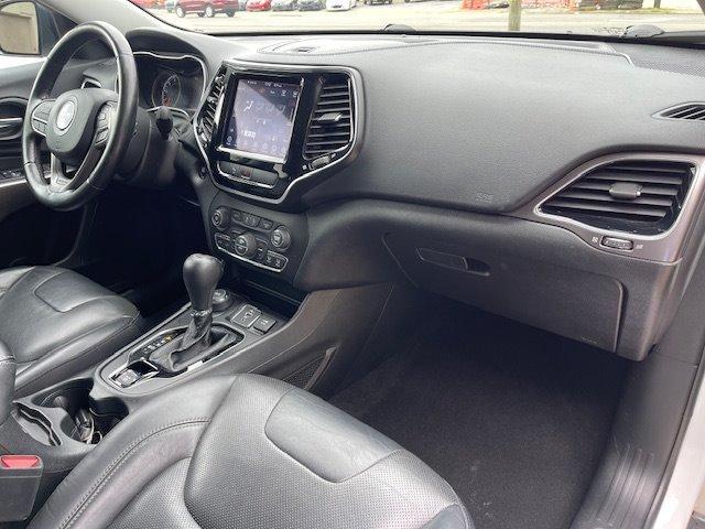 used 2020 Jeep Cherokee car, priced at $11,995