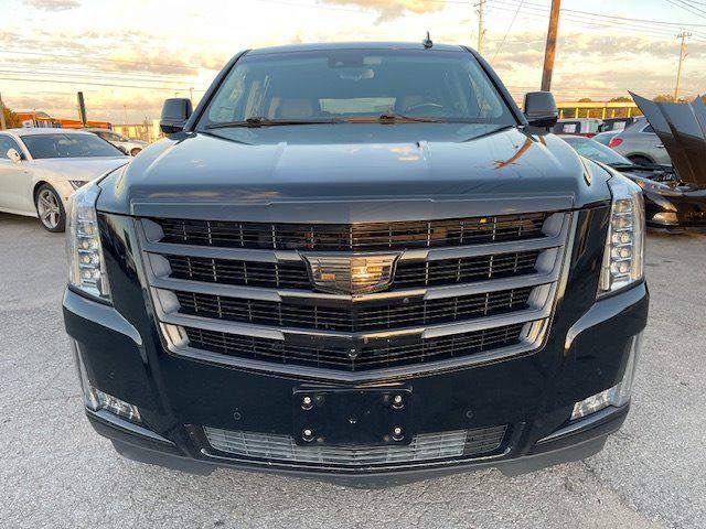 used 2018 Cadillac Escalade ESV car, priced at $27,995