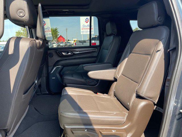 used 2021 GMC Yukon XL car, priced at $39,995