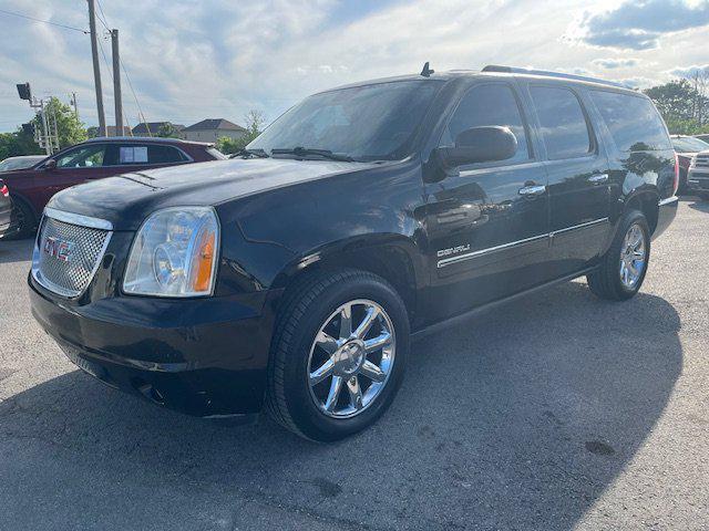 used 2014 GMC Yukon XL car, priced at $11,995