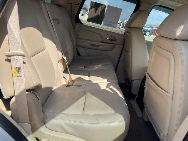 used 2007 Cadillac Escalade car, priced at $9,995