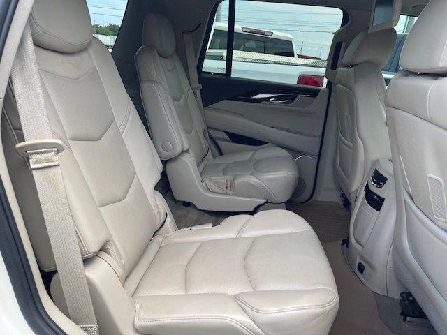 used 2015 Cadillac Escalade car, priced at $23,995