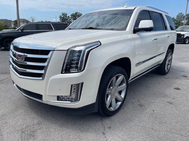 used 2015 Cadillac Escalade car, priced at $23,995