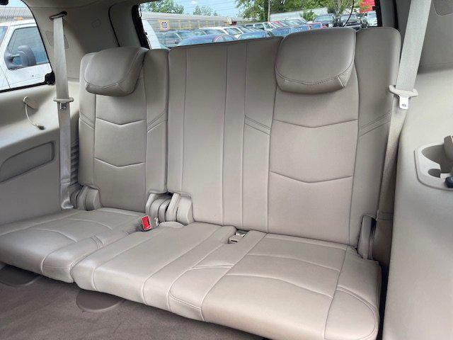 used 2015 Cadillac Escalade car, priced at $23,995