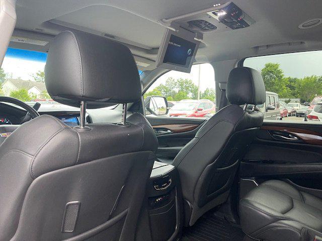 used 2016 Cadillac Escalade car, priced at $18,995