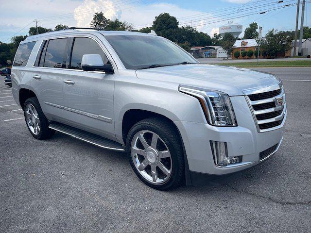 used 2015 Cadillac Escalade car, priced at $18,995