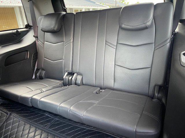 used 2015 Cadillac Escalade car, priced at $18,995