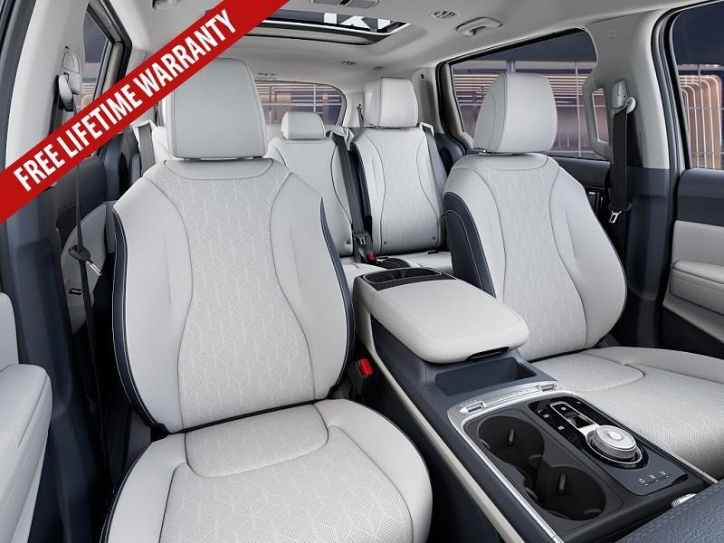new 2026 Kia Carnival Hybrid car, priced at $47,182