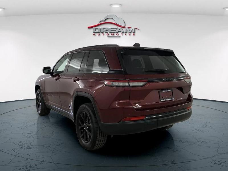 used 2025 Jeep Grand Cherokee car, priced at $37,888