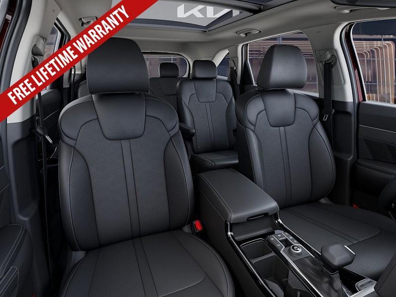 new 2025 Kia Sorento car, priced at $40,319