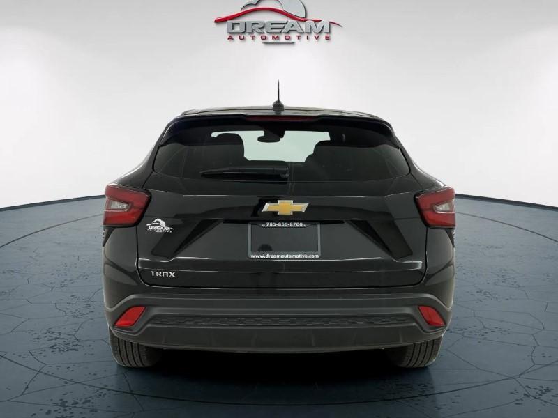 used 2025 Chevrolet Trax car, priced at $22,985