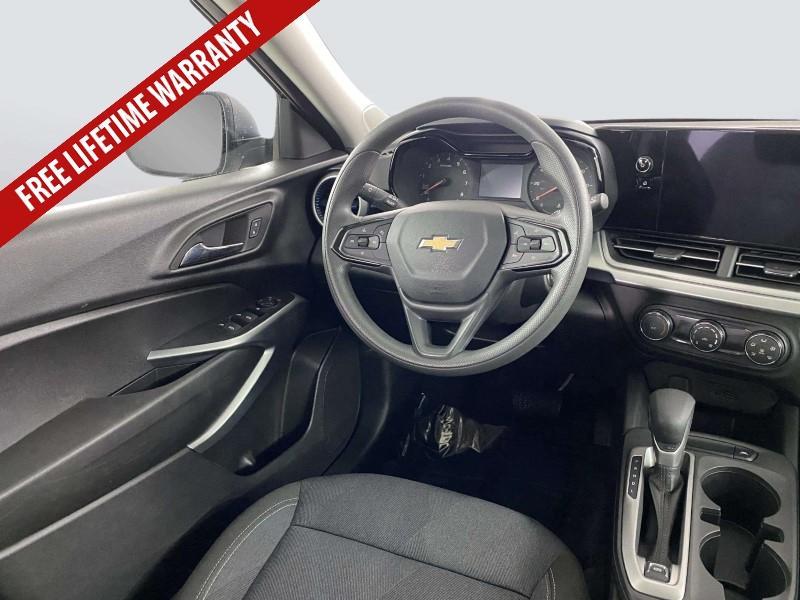 used 2025 Chevrolet Trax car, priced at $20,988
