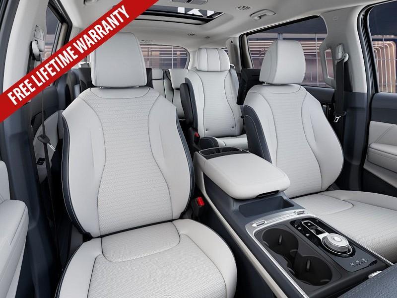 new 2026 Kia Carnival Hybrid car, priced at $52,780
