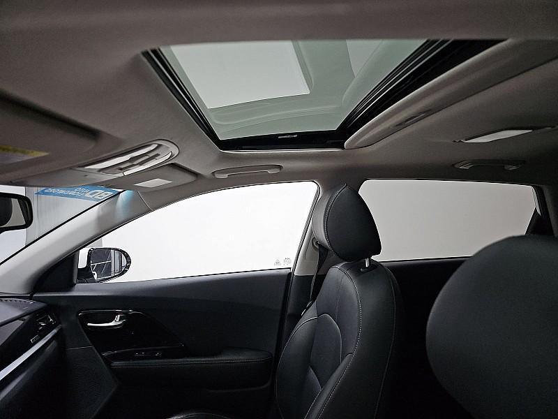 used 2022 Kia Niro car, priced at $20,990