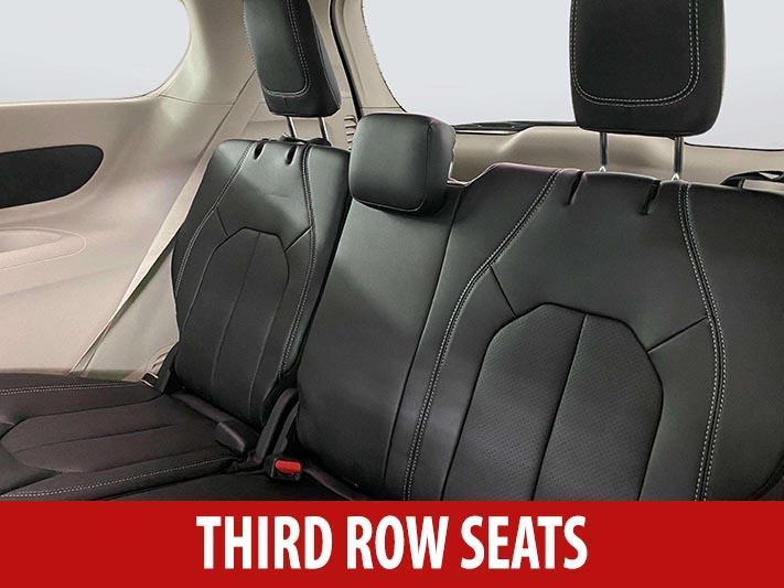 used 2024 Chrysler Pacifica car, priced at $31,695