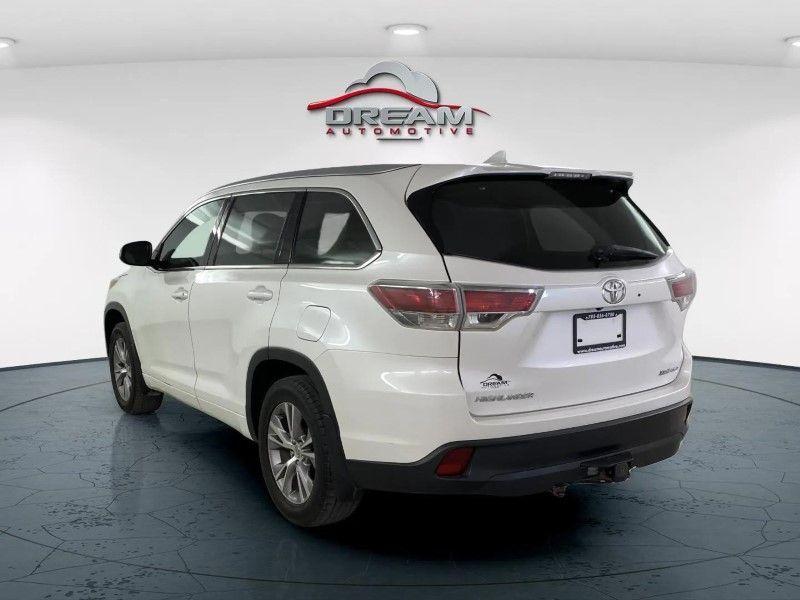 used 2015 Toyota Highlander car, priced at $15,857