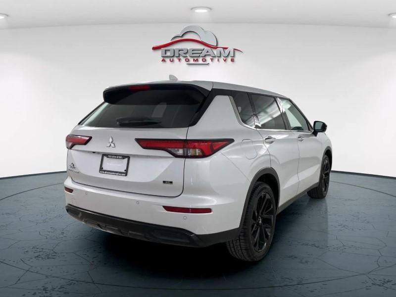 used 2023 Mitsubishi Outlander car