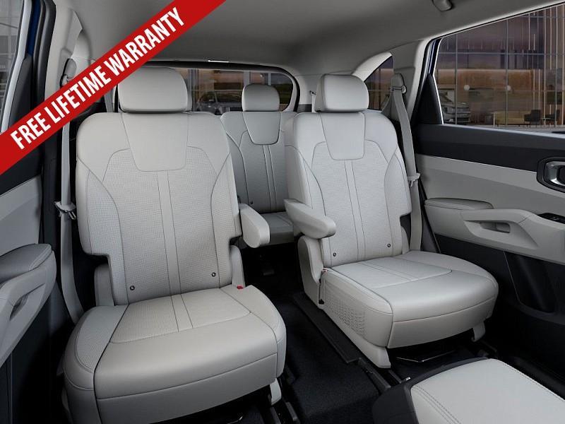 new 2025 Kia Sorento Hybrid car, priced at $39,602