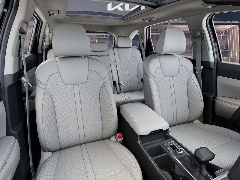 new 2025 Kia Sorento car, priced at $34,804