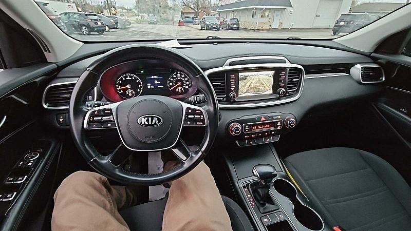 used 2020 Kia Sorento car, priced at $21,900