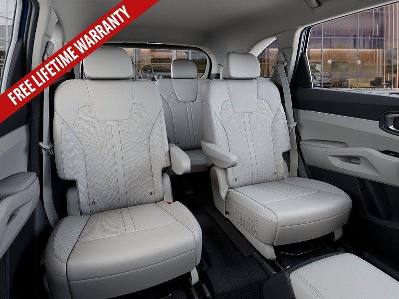 new 2026 Kia Sorento Hybrid car, priced at $40,569