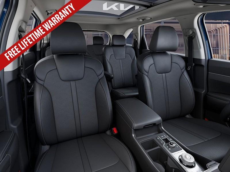 new 2025 Kia Sorento Hybrid car, priced at $40,862