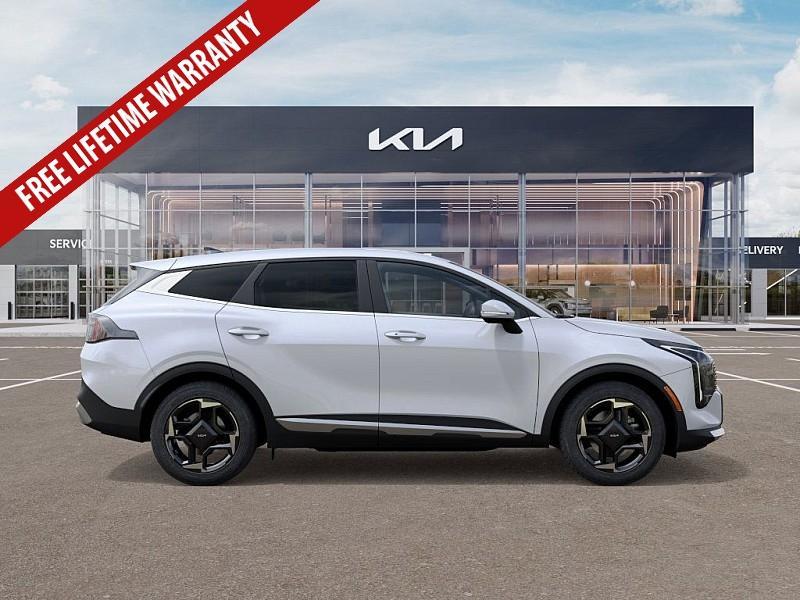 new 2026 Kia Sportage car, priced at $31,096