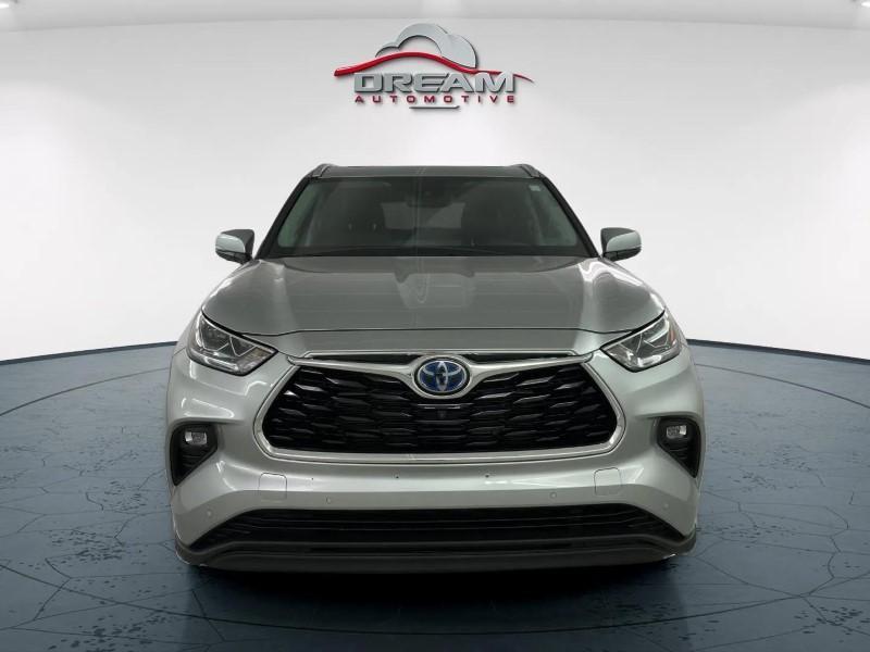 used 2022 Toyota Highlander Hybrid car, priced at $42,795