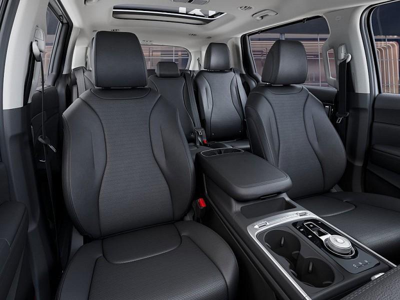 new 2025 Kia Carnival car, priced at $54,255