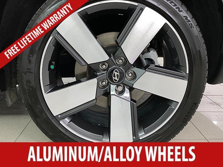 used 2024 Hyundai Santa Fe car, priced at $31,488