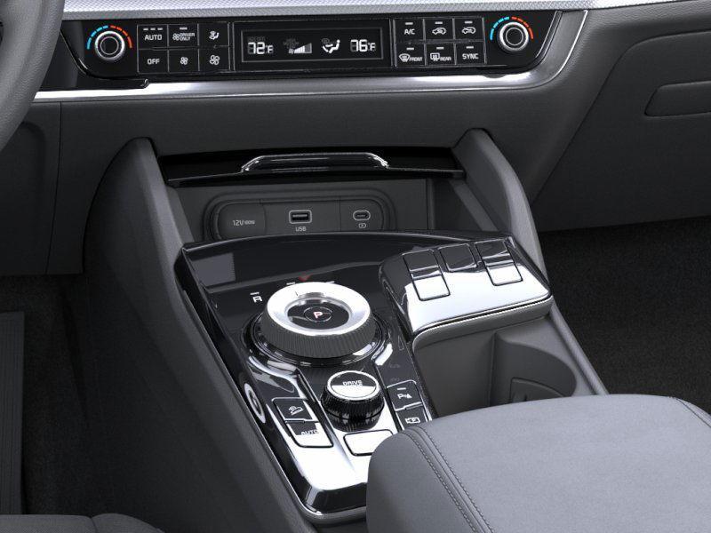 new 2025 Kia Sportage Hybrid car, priced at $29,217