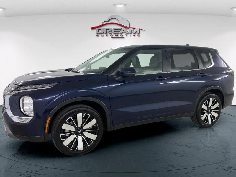 new 2025 Mitsubishi Outlander car