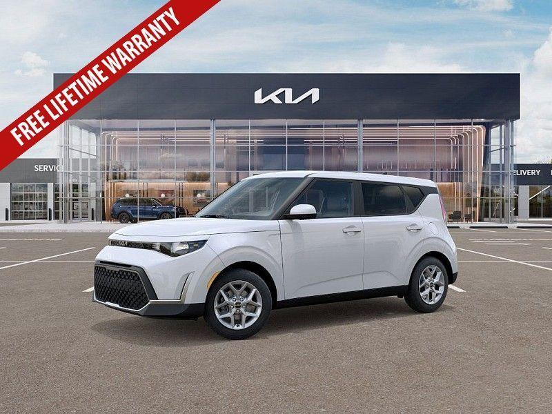 new 2025 Kia Soul car, priced at $20,673