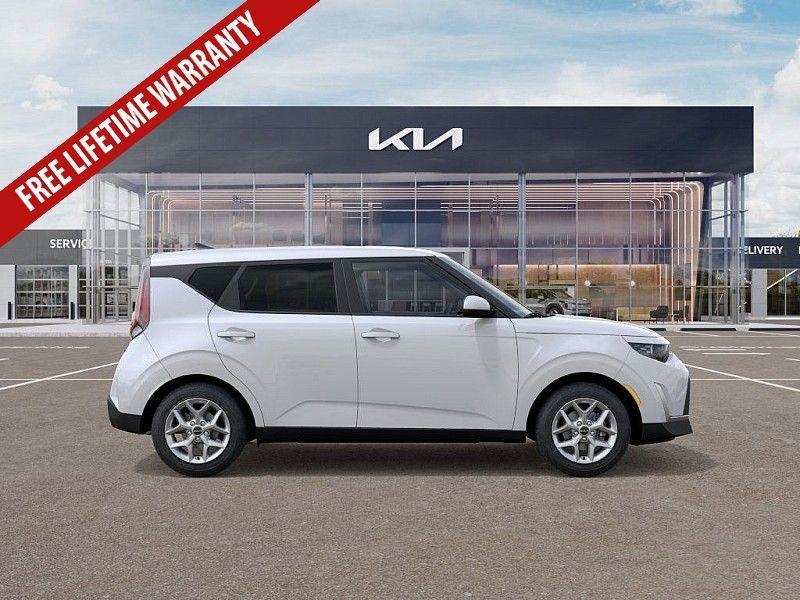 new 2025 Kia Soul car, priced at $20,673