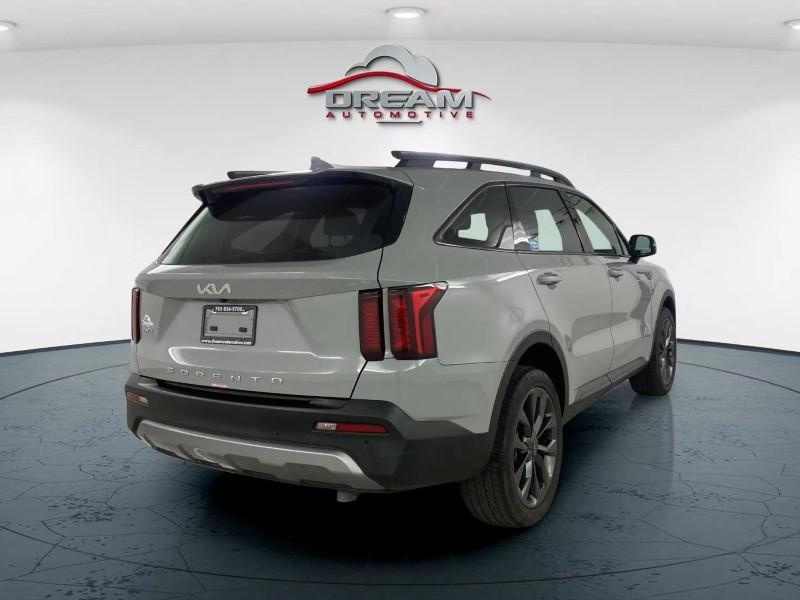 used 2022 Kia Sorento car, priced at $28,900