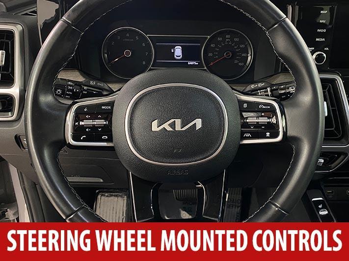 used 2022 Kia Sorento car, priced at $28,900