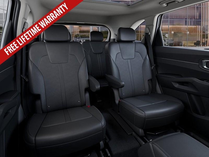 new 2025 Kia Sorento car, priced at $37,748