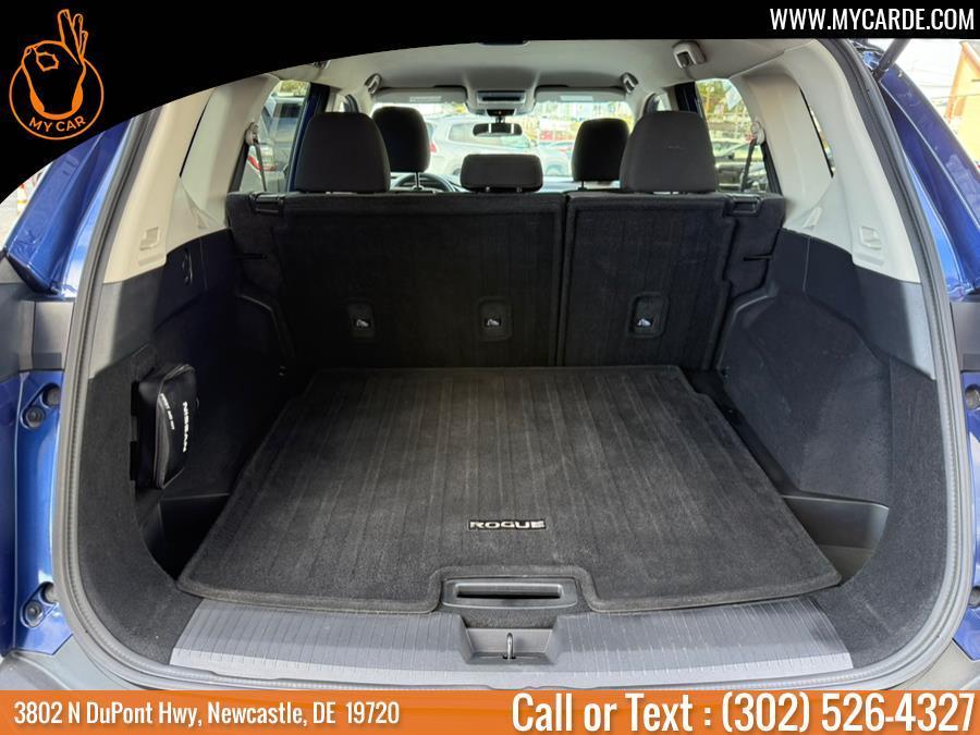 used 2021 Nissan Rogue car, priced at $21,289