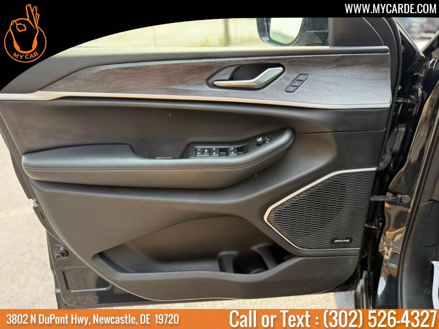 used 2022 Jeep Grand Cherokee car, priced at $31,407