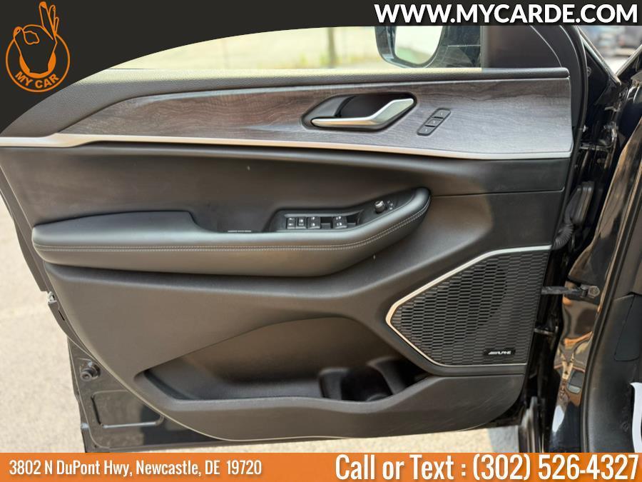 used 2022 Jeep Grand Cherokee car, priced at $33,104