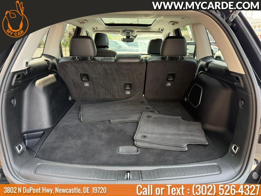 used 2022 Jeep Grand Cherokee car, priced at $33,104