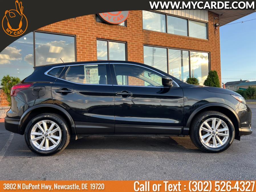 used 2019 Nissan Rogue Sport car, priced at $14,890